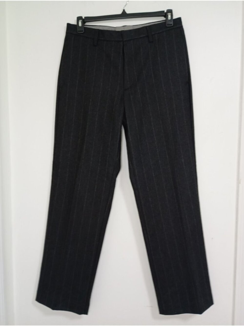 Gap Mens Charcoal Pinstripe Classic Fit Wool Blend Dress Pants 33x32 Trousers